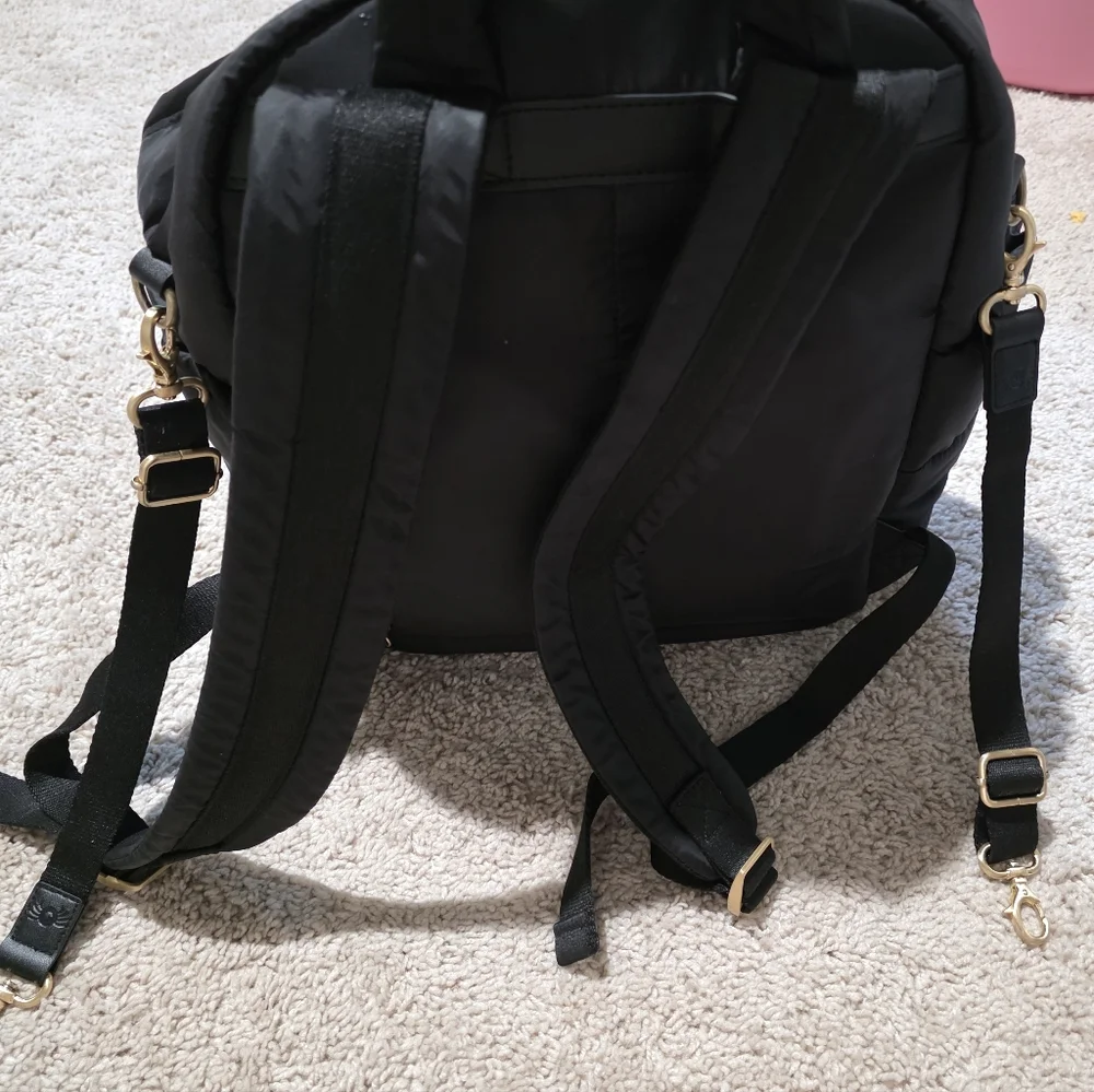 Itzy Ritzy Black Backpack - Picture 4 of 4